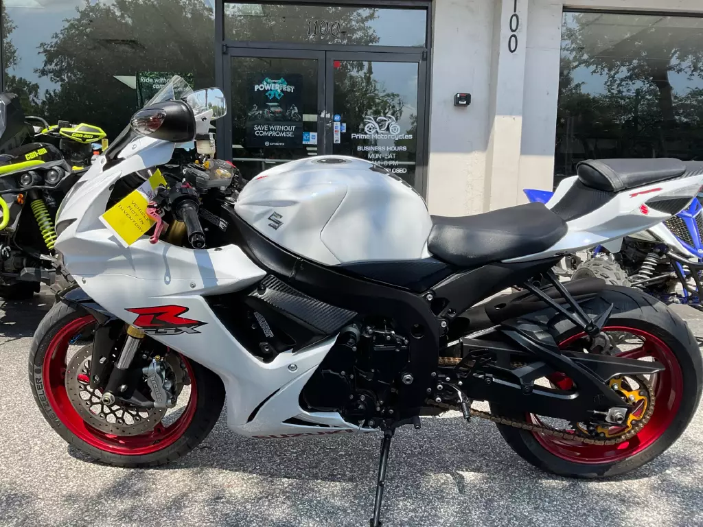 2020 SUZUKI GSXR